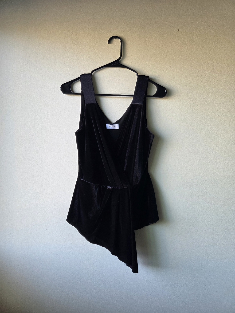 Bailey 44 Black Velvet Asymmeteic Top Size M